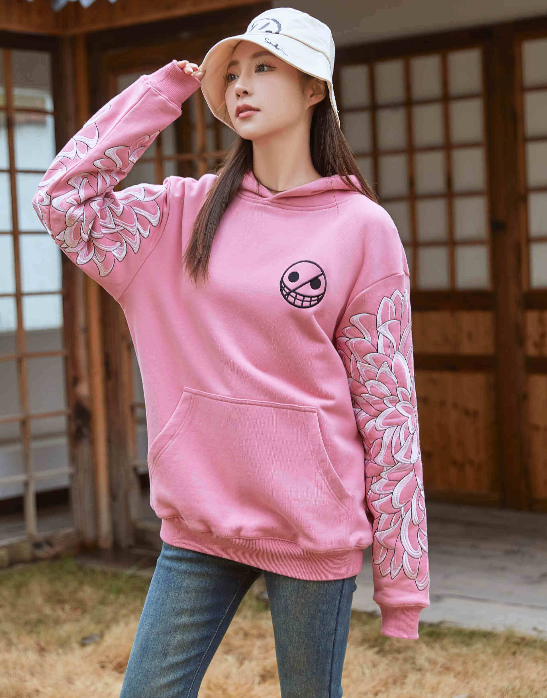pink-devil-arm-hoodie-streetwear_941e09d6-3b71-4984-a9f2-48259c9162e3.jpg